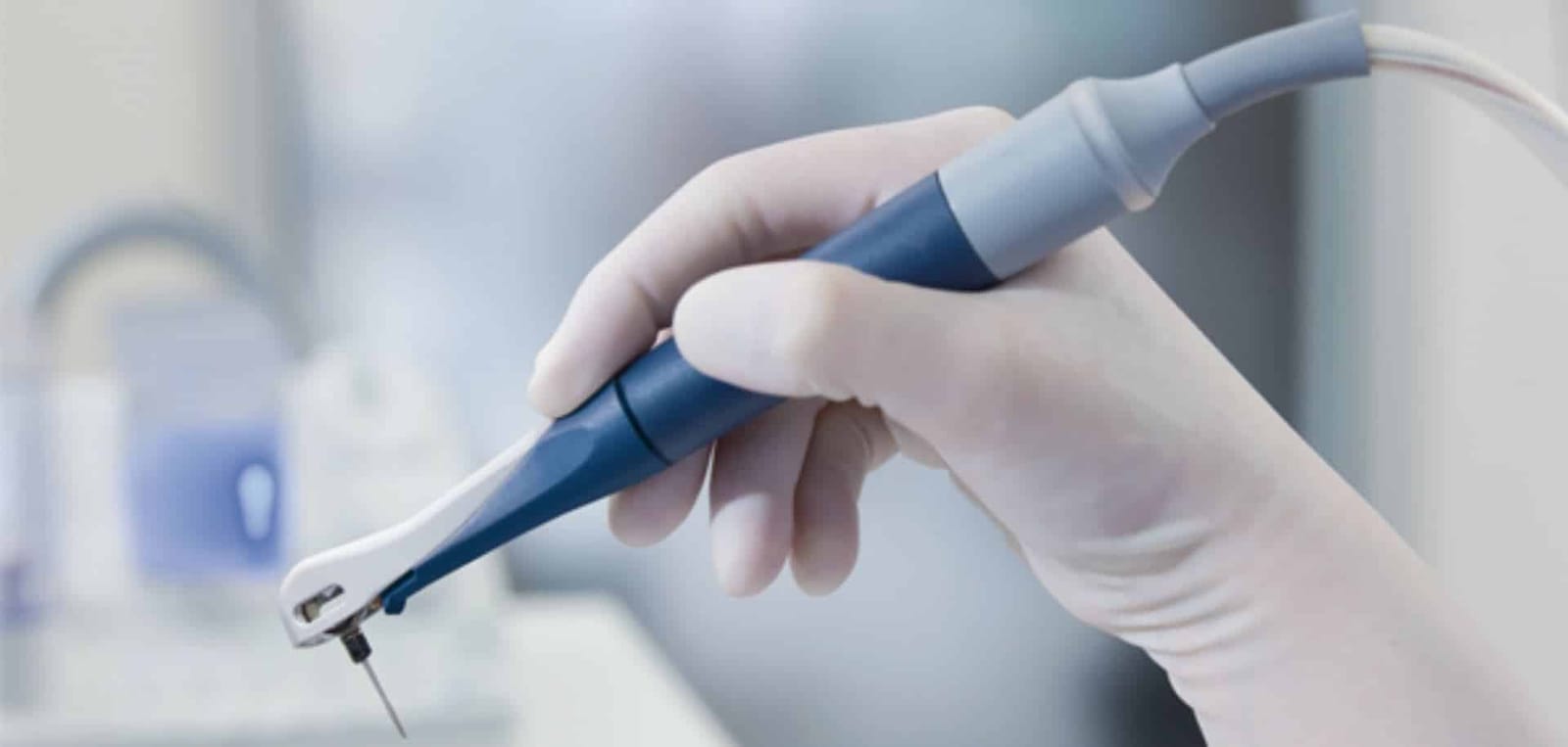 A dental handpiece